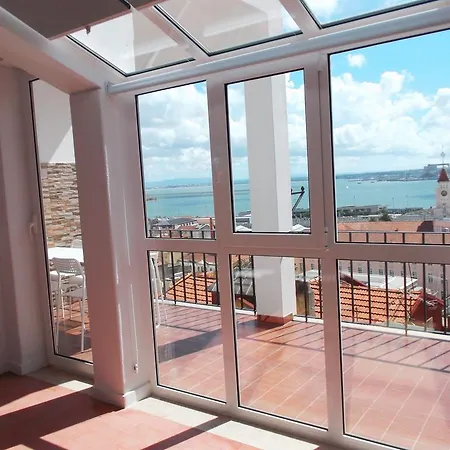 Bica Terrace Lisboa