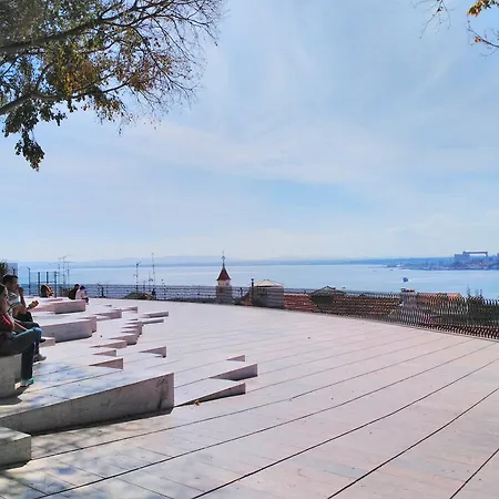 Apartamento Bica Terrace *